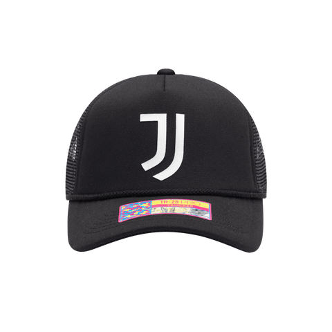 Juventus Atmosphere Trucker with mid crown, curved peak brim, mesh back, and snapback closure, in Black