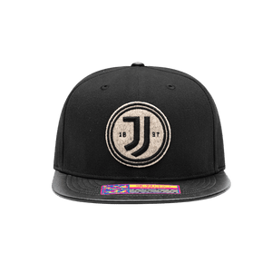 Juventus Swatch Snapback with high crown, flat peak brim, and snapback closure, in Black